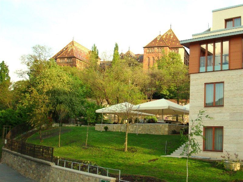 Hotel Castle Garden Budapest Exterior foto